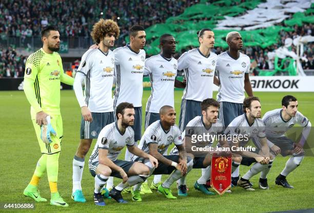 Team of Manchester United poses before the UEFA Europa League Round of 32 second leg match between AS Saint-Etienne and Manchester United at Stade...