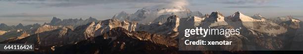 panorama der alpen und montblanc - xenotar stock-fotos und bilder