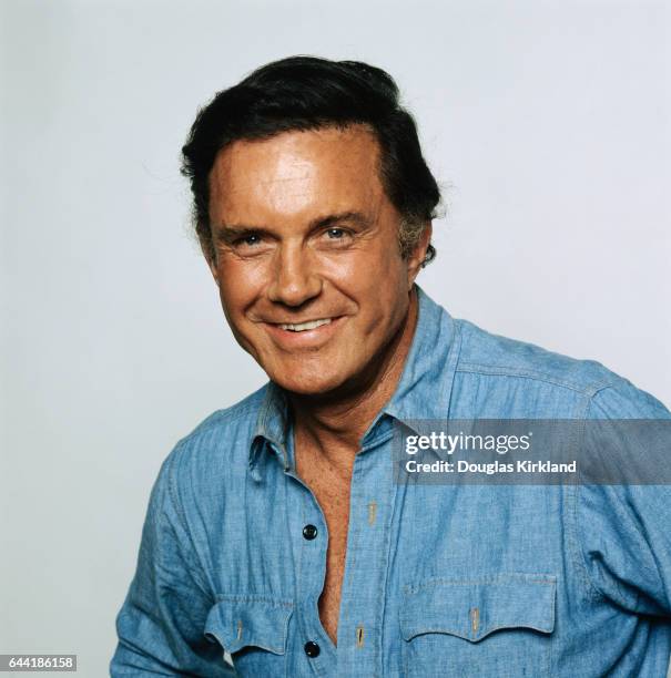 Cliff Robertson