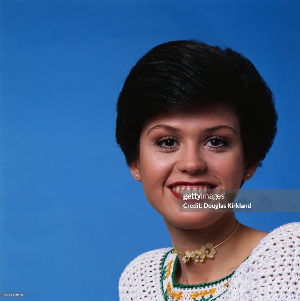 Young Marie Osmond Smiling