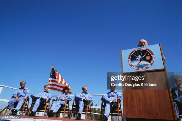 The Challenger STS-7 flight crew, Norm Thagard, John Fabian, Sally Ride, Frederick Hauck, and Crew Commander Robert L. Crippen attend a press...