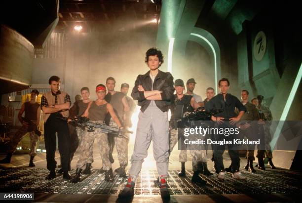 Cast of Aliens