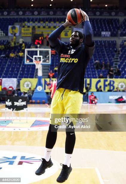 Anthony Bennett, #15 of Fenerbahce Istanbul warms-up prior to the 2016/2017 Turkish Airlines EuroLeague Regular Season Round 23 game between...
