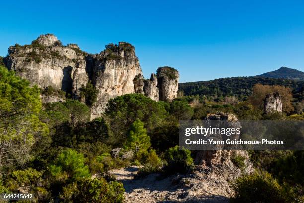 cirque de moureze, moureze, herault, france - cirque de moureze 個照片及圖片檔