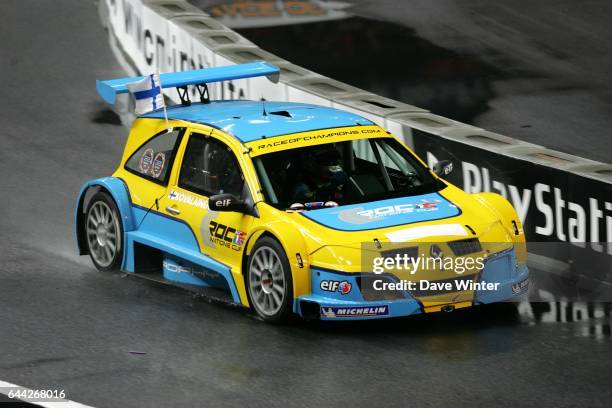 Heikki Kovalainen et Marcus Gronholm - - The Race of Champions - Finale Nations Cup - Stade de France - Photo : Dave Winter / Icon Sport