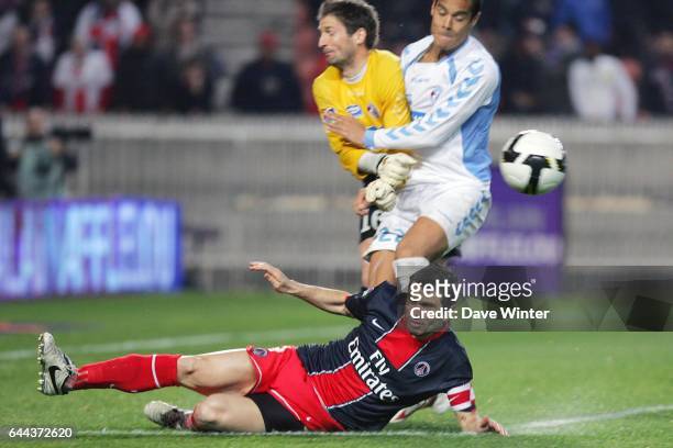 Stephane CASSARD / Gregory PAISLEY - - PSG / Strasbourg - 31eme journee de Ligue 1 - Photo: Dave Winter / Icon Sport