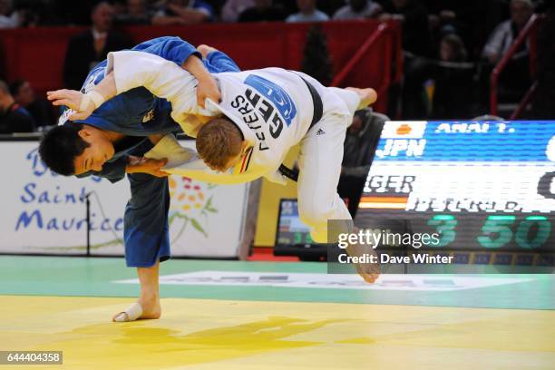 Takamasa ANAI / Dimitri PETERS - - -100kg - Tournoi de Paris 2009 - Popb Paris Bercy, Photo : Dave Winter / Icon Sport