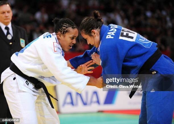 Lucie DECOSSE / Marie PASQUET - - Finale - -70kg - Tournoi de Paris 2009 - Popb Paris Bercy, Photo : Dave Winter / Icon Sport