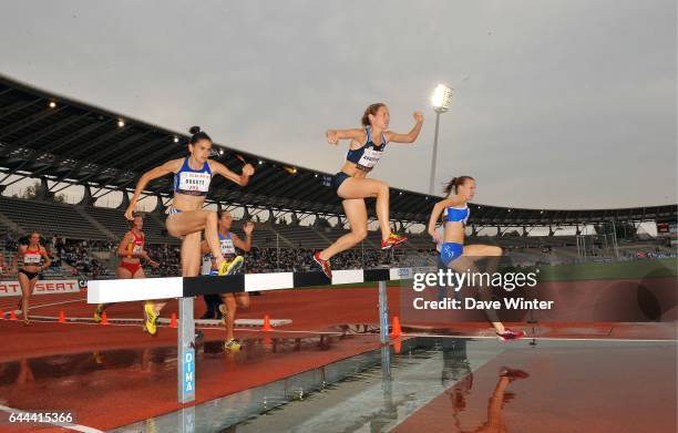 Sophie DUARTE / Lindsay ANDERSON / Sandra ERIKSSON - - 3000m steeple - SEAT DecaNation 2009 - Stade Charlety - Paris, Photo : Dave Winter / Icon Sport