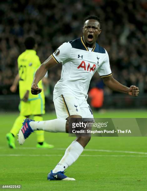 Victor Wanyama of Tottenham Hotspur celebrates as he scores their second goal during the UEFA Europa League Round of 32 second leg match between...