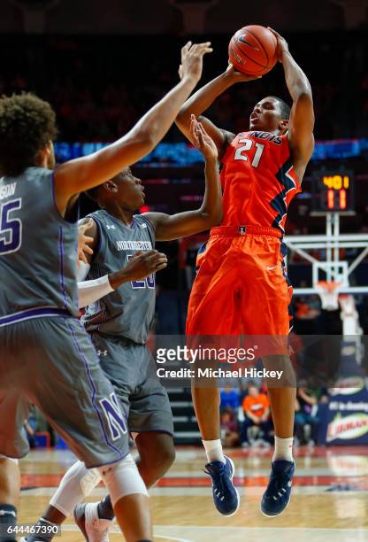 Malcolm Hill of the Illinois Fighting Illini shoots the ball against the Northwestern Wildcats at State Farm Center on February 21, 2017 in...