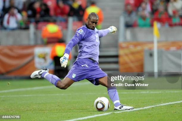 Boubacar BARRY - - Cote d'Ivoire / Portugal - Coupe du Monde 2010 - Match 13, Groupe G, Nelson Mandela Bay Stadium, Port Elizabeth, Afrique du Sud....