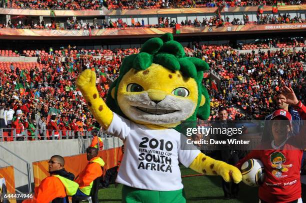 Mascotte ZAKUMI - - Cote d'Ivoire / Portugal - Coupe du Monde 2010 - Match 13, Groupe G, Nelson Mandela Bay Stadium, Port Elizabeth, Afrique du Sud....