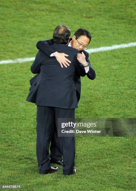 Gerardo MARTINO / Takeshi OKADA - - Paraguay / Japon - 1/8 Finale Coupe du Monde 2010 - Pretoria, Photo : Dave Winter / Icon Sport