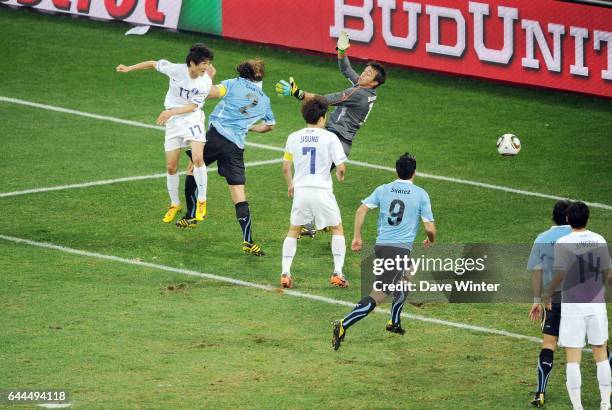 Chung Yong LEE - - Uruguay / Coree du Sud - 8eme finale Coupe du Monde 2010 - Nelson Mandela Bay - Port Elizabeth - Photo : Dave Winter / Icon Sport,