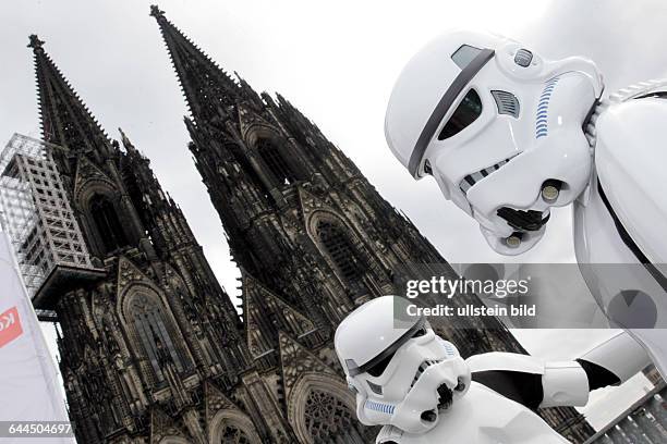 Identities, eine internationale Wanderausstellung rund um die Filmreihe Star Wars gastiert ab dem 22.Mai 2015 im Odysseum, Corintostraße 1, 51103...