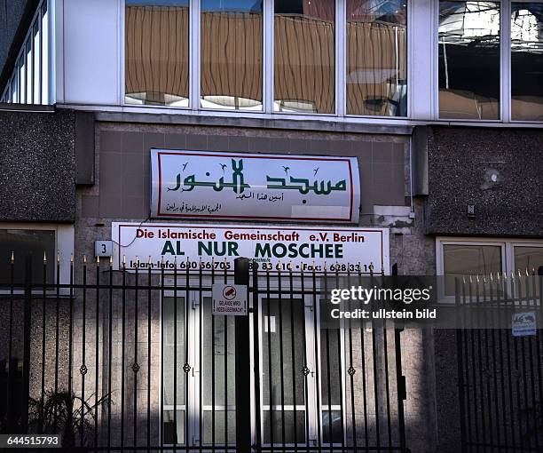 Berlin, , Al Nur Moschee in Neukölln, die Al-Nur-Moschee ist eine vom Verein Islamische Gemeinschaft Berlin e. V. Verwaltete Moschee in der...
