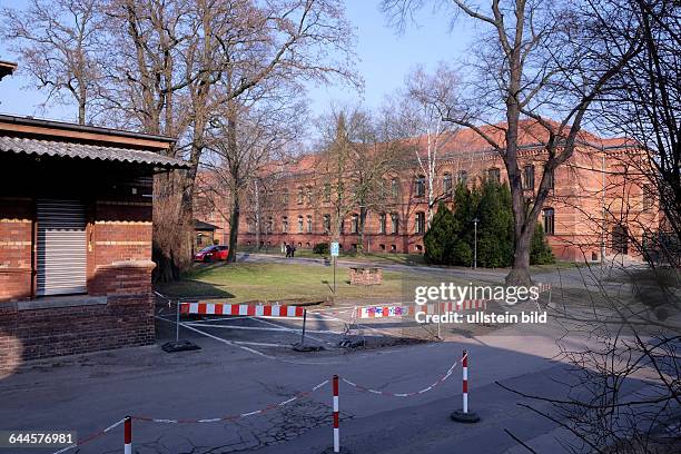 Backsteingebäude auf dem Klinikgelände des Evangelischen Krankenhauses Königin Elisabeth Herzberge