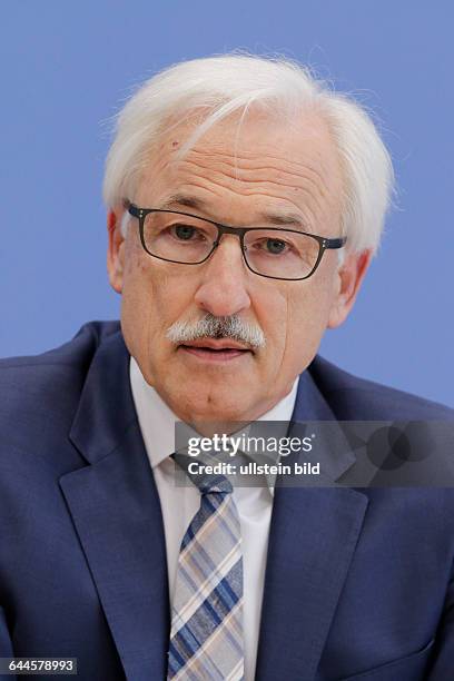 Berlin, Bundespressekonferenz, Thema: Fracking in Deutschland, Eröffnet die neue Gesetzgebung der Erdgasproduktion eine Zukunft? Foto:Dr. Gernot...