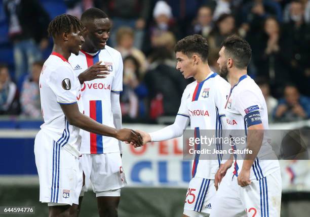 Houssem Aouar of Lyon celebrates his goal with Mapou Yanga-Mbiwa, Mouctar Diakhaby , Jordan Ferri during the UEFA Europa League Round of 32 second...