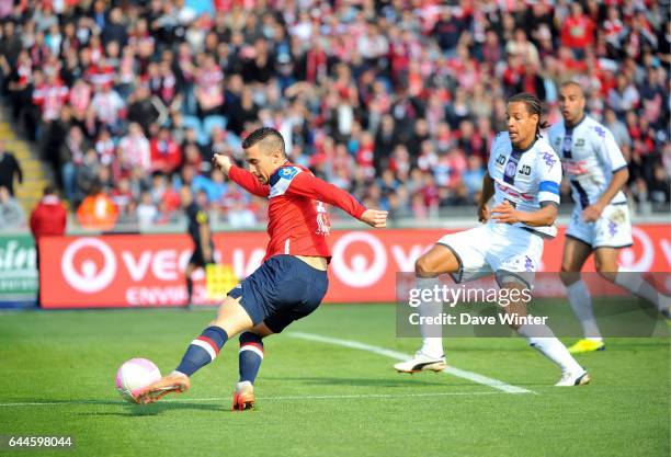 Eden HAZARD / Daniel CONGRE - - Lille / Toulouse - 30eme journee de Ligue 1. Photo: Dave Winter / Icon Sport