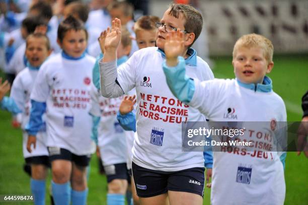 Campagne contre le racisme - - Reims / Clermont - 31e journee de Ligue 2. Photo: Dave Winter / Icon Sport.