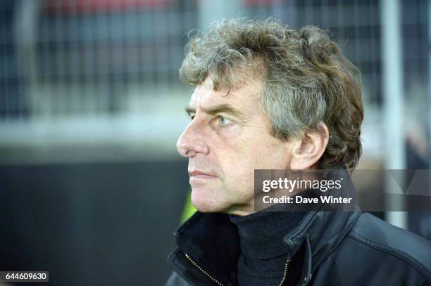 Christian GOURCUFF - - Valenciennes / Lorient - 9e journee de Ligue 1 - Photo: Dave Winter / Icon Sport.