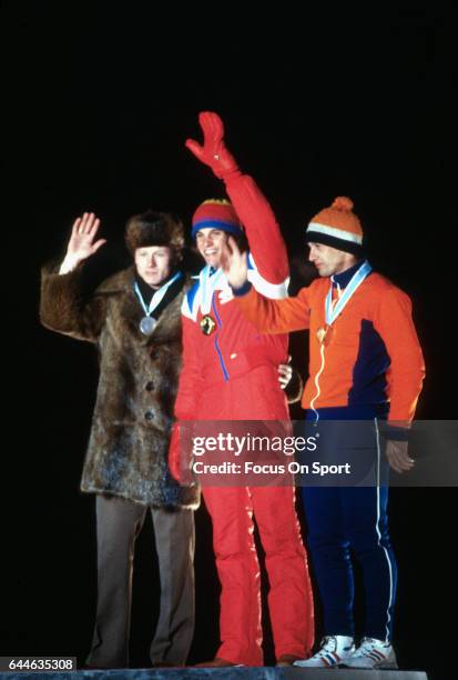 Speed Skater Eric Heiden of the United States waves to the fans during a metal ceremony at the XIII Olympic Winter Games circa 1980 in Lake Placid,...