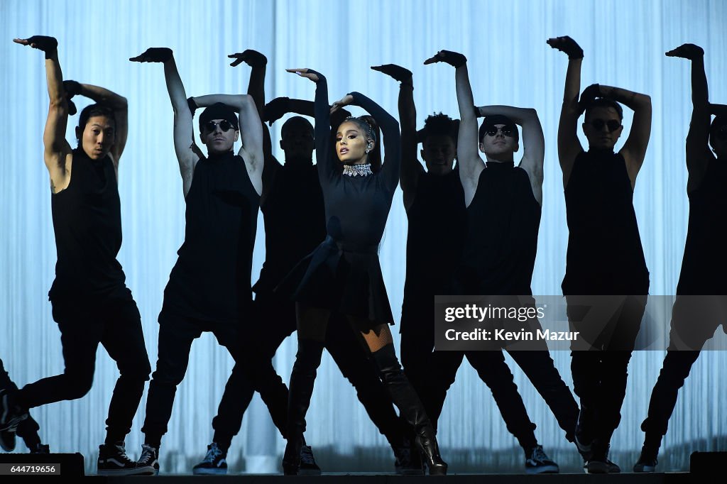 Ariana Grande "Dangerous Woman" Tour - New York City