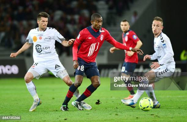 Johan RAMARE / Salomon KALOU / Gaetan COURTET - - Lille / Reims - 36e journee de Ligue 1, Photo : Dave Winter / Icon Sport