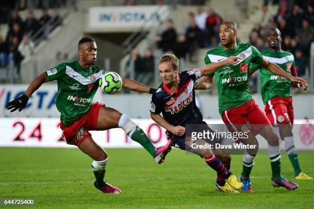 Claude DIELNA / Valere GERMAIN / Habib BELLAID - - Sedan / Monaco - 34eme journee de Ligue 2, Photo : Dave Winter / Icon Sport