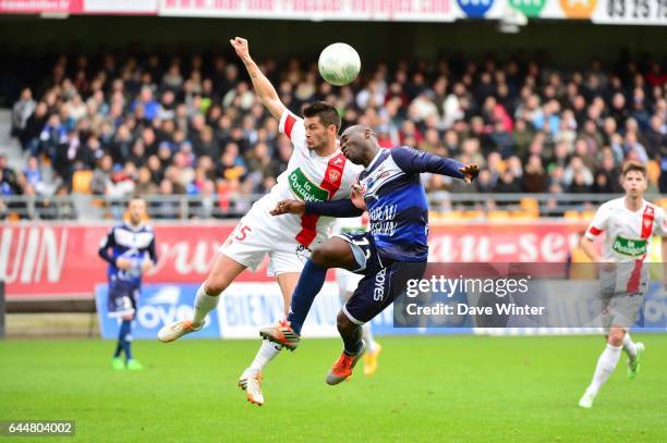 Henri BIENVENU NTSAMA / Johann RAMARE - - Troyes / Brest - 19e journee Ligue 2, Photo : Dave Winter / Icon Sport