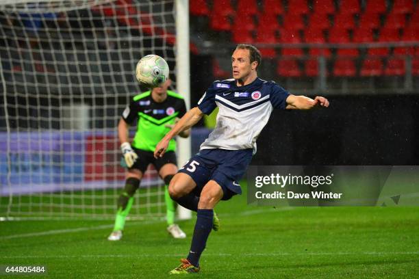 Laurent BONNART - - Valenciennes / Chateauroux - 17eme journee de Ligue 2 , Photo : Dave Winter / Icon Sport