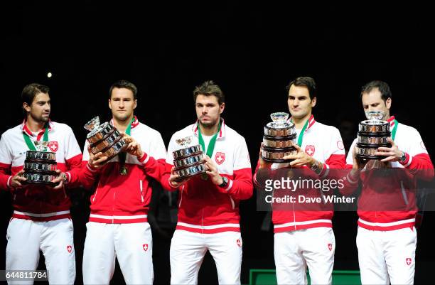 Victoire Suisse - Marco CHIUDINELLI / Michael LAMMER / Stanislas WAWRINKA / Roger FEDERER / Severin LUTHI - - France / Suisse - Finale Coupe Davis -,...