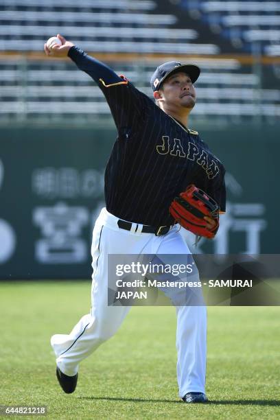 Yoshitomo Tsutsugo of Japan in action during SAMURAI JAPAN's training camp at the Sun Marine Stadium Miyazaki on February 24, 2017 in Miyazaki, Japan.