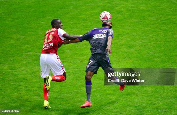 Jean Daniel AKPA AKPRO / Chris MAVINGA - - Reims / Toulouse - 5eme journee de Ligue 1, Photo : Dave Winter / Icon Sport
