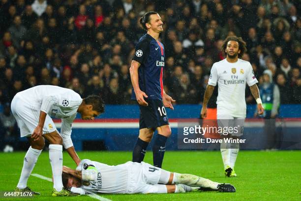 Moler Por compensar Zlatan IBRAHIMOVIC / Sergio RAMOS - - PSG / Real Madrid - Ligue des... News  Photo - Getty Images