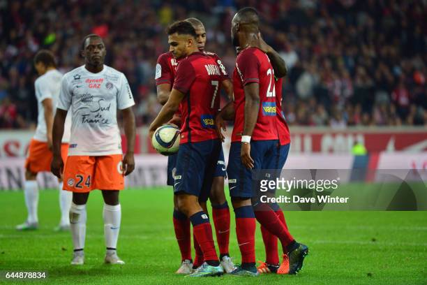 Dispute pour tirer le penalty Sofiane BOUFAL / Junior TALLO - - Lille / Montpellier - 9eme journee de Ligue 1, Photo : Dave Winter / Icon Sport,