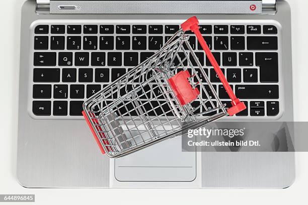 Shopping cart on laptop