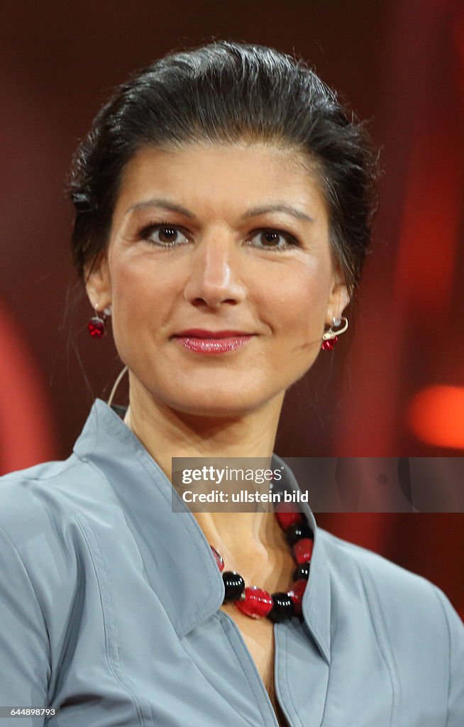 Dr. Sahra Wagenknecht in der ARD-Talkshow GÜNTHER JAUCH am in... News ...