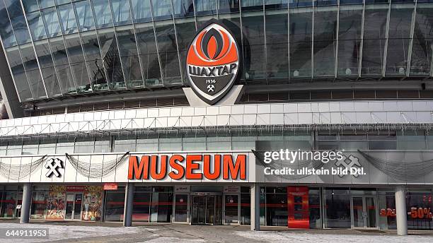 Ukraine, das Donezbecken, Kurzform Donbass, Donezk, Fussballstadion Donbass Arena, Heimstadion des Fussballclubs Schachtar Donezk , Austragungsort...