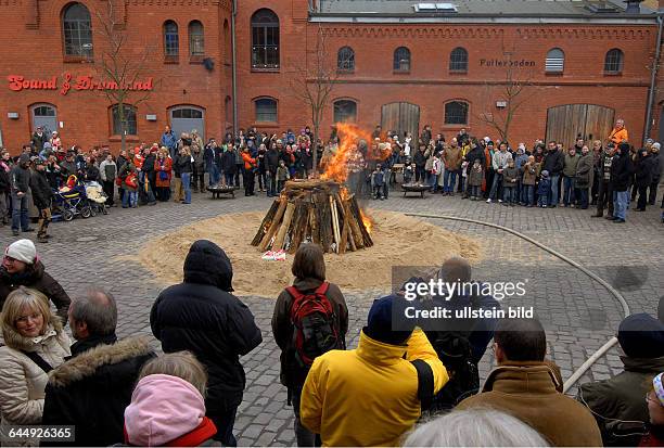 Zu Ostern mit der ganzen Familie in die Kulturbrauerei zum Familien-Osterfeuer.