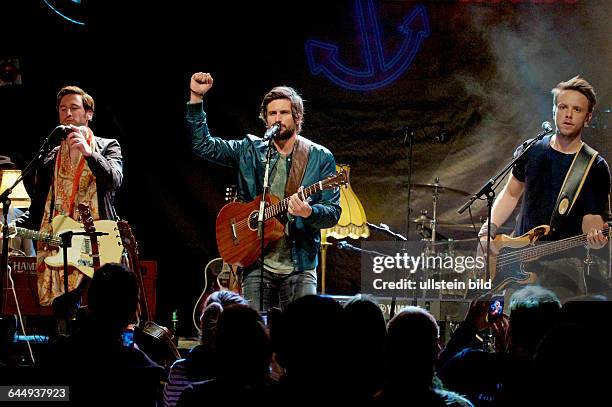 Tom Beck, Thomas Helmut Beck - der deutsche Schauspieler und Saenger bei einem Auftritt bei NDR 90,3 Hamburg Sounds in Hamburg, Fabrik.