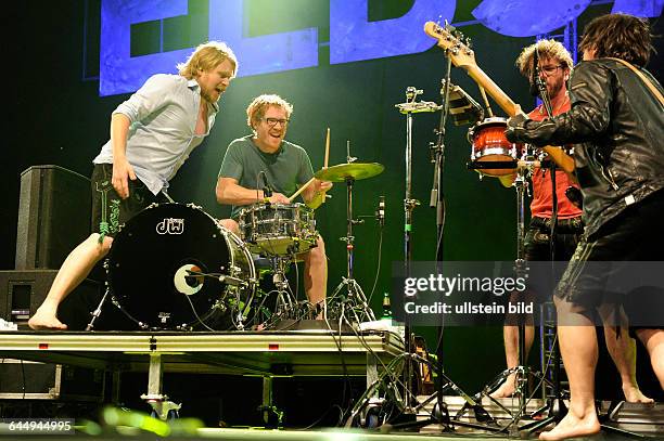 LaBrassBanda - die deutsche Blasmusik-Gruppe um den Leadsaenger und Trompeter Stefan Dettl bei einem Konzert auf dem Elbjazz Festival 2015 in Hamburg...