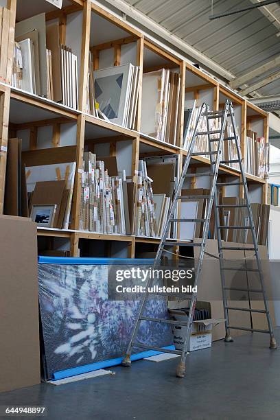 Pressekonferenz zur Achenbach Art Auction. Markus Eisenbeis empfängt Medienvertreter in den Räumlichkeiten der Achenbach Kunstberatung GmbH, die zu...