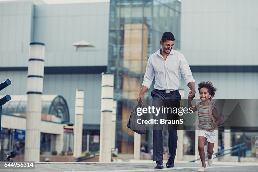 Hurry up baby, we are going late to school! Hurry up baby, we are going late to school!