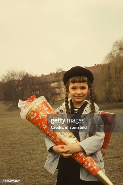 Ca. 1960, Einschulung