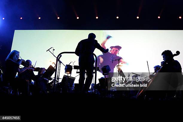 Nic Raine Nic Raine Photos and Premium High Res Pictures - Getty Images