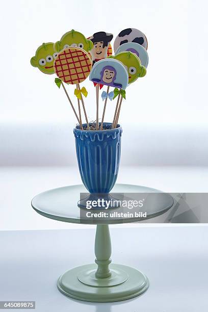 Diseny Photos And Premium High Res Pictures Getty Images diseny-photos-and-premium-high-res-pictures-getty-images