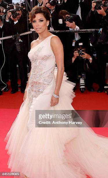 Eva Longoria attends the 'Kung Fu Panda' Premiere at the Palais des Festivals during the 61st International Cannes Film Festival on May 15, 2008 in...